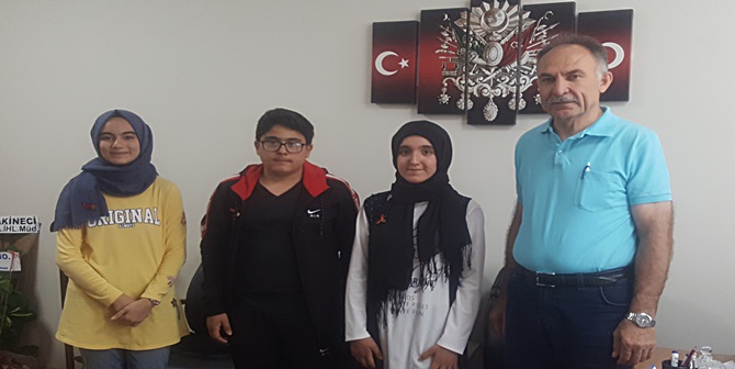 Başarılı Öğrenciler Altınla Ödüllendirildi
