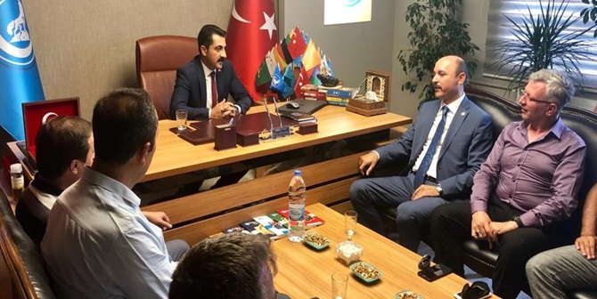 Meslektaşına “Hayırlı Olsun”da Bulundu
