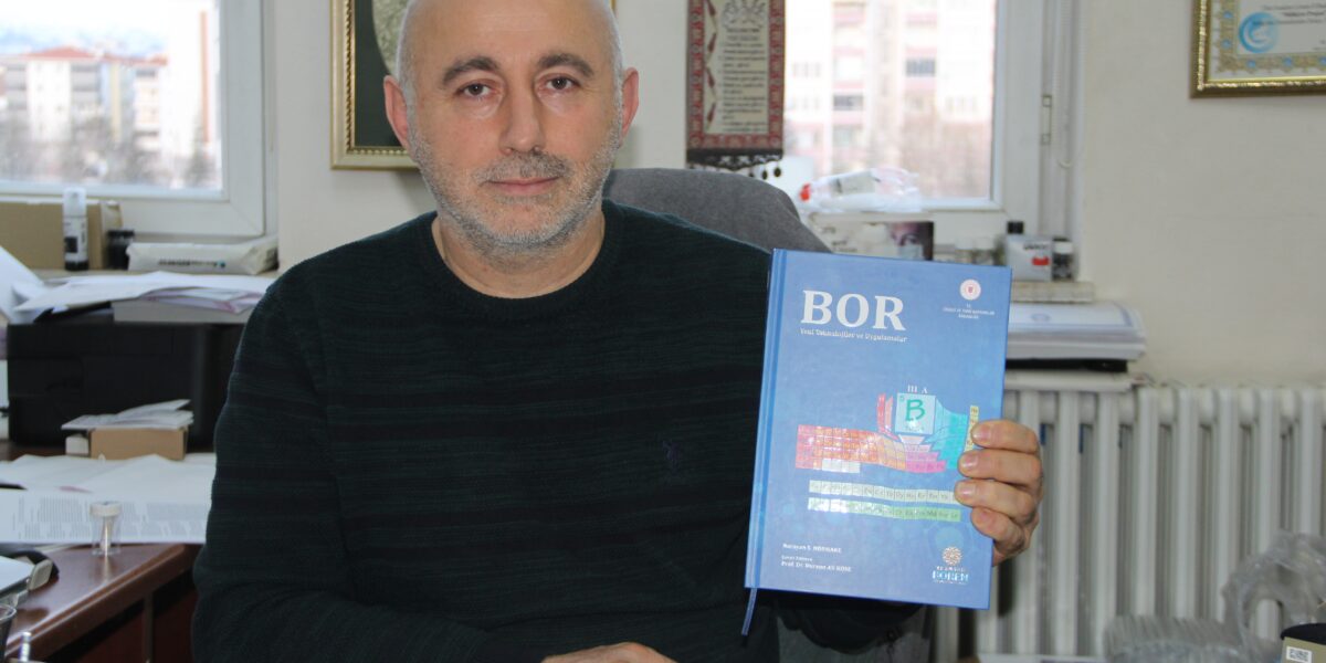 “Bor Bilimi” Kitabının Türkçe Çevirisi Yayınlandı