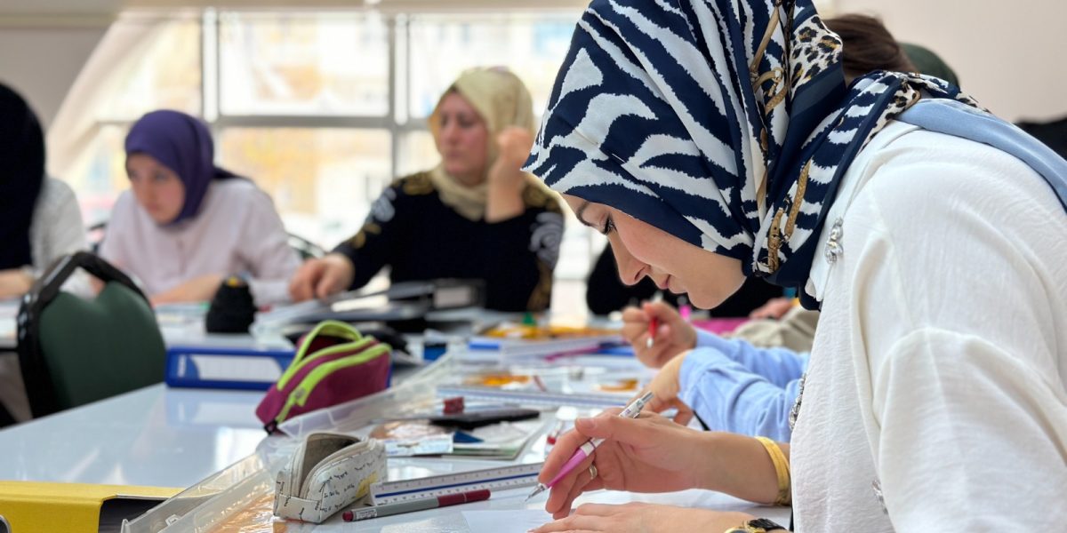 Belediye, Moda Tasarımda İhtisas Eğitimi Veriyor