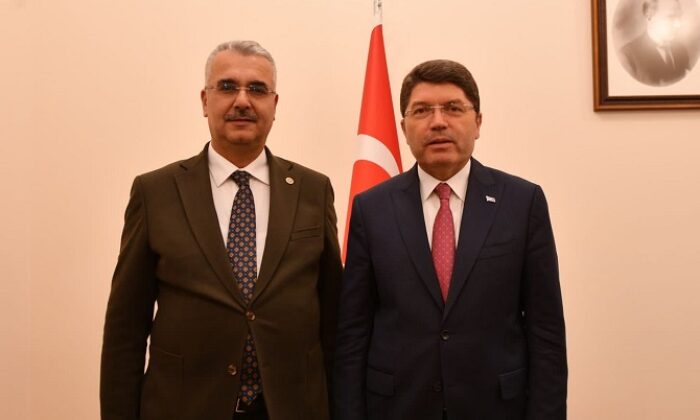 Yeni Adliye Binası İçin Görüştüler