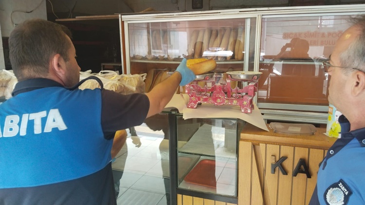 Fırınlara 300 Gram Ekmek Denetimi