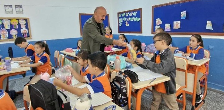 Başkan İsbir’den Öğrencilere İkramlık