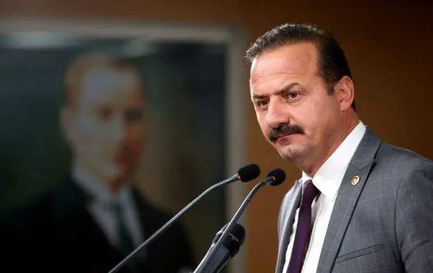 A Parti Teşkilatlanıyor