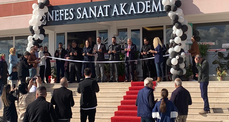 Çorum’da Nefes Sanat Akademisi Açıldı