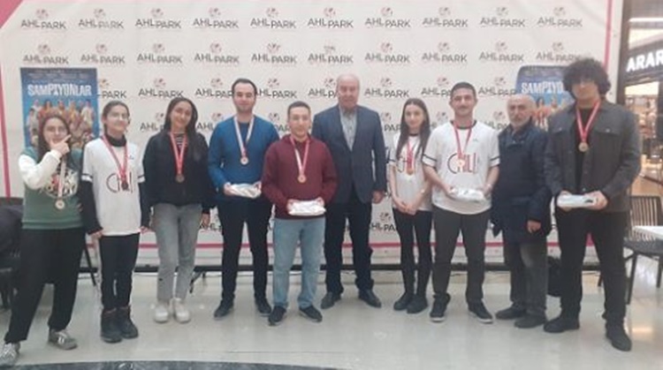 Gazeteciler Günü Satranç Turnuvası Yapıldı