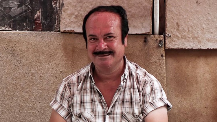 Çorumlu Orhan Gencebay, Evinde Ölü Bulundu