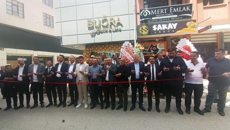 Buğra Optik & Lens’den Görkemli Açılış