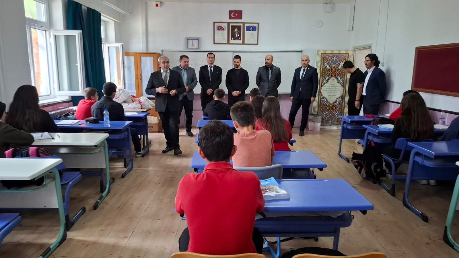 Kardeş Okul Projesi ile Dayanışma Örneği