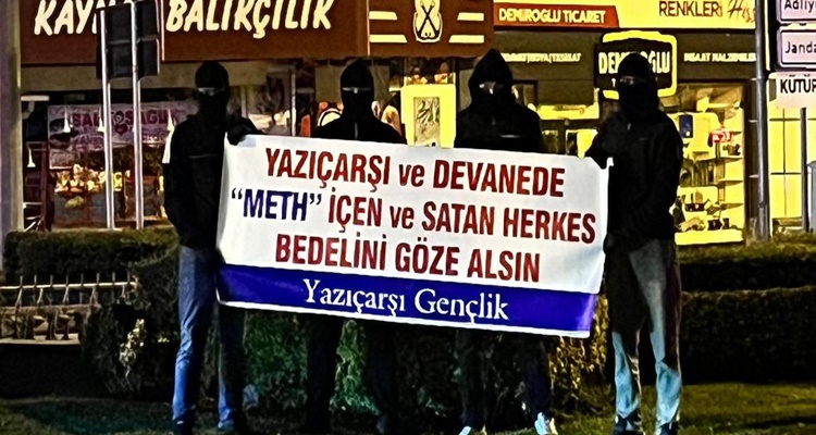 O Gençler Gözaltına Alındı