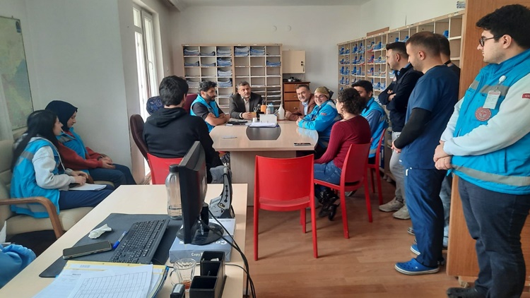 Zehir’den, Sağlık Yerleşkesine Ziyaret