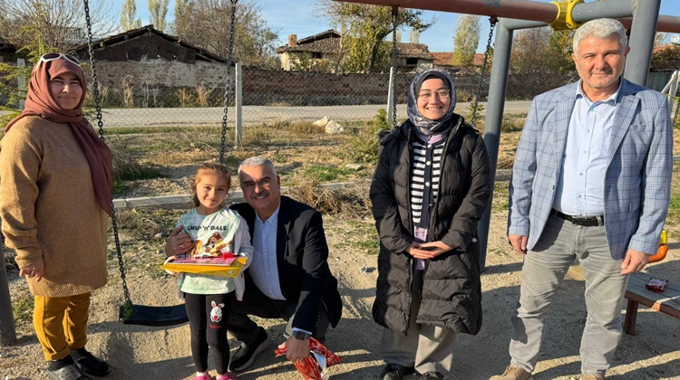Ahlatcı, Gönüllere Dokundu
