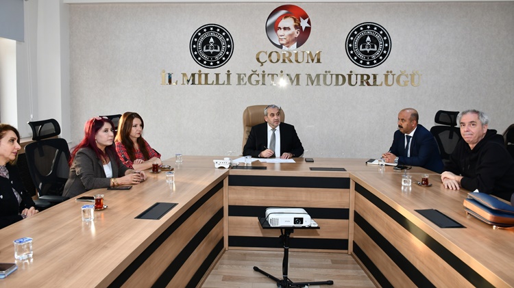 Çorum’da Edebiyat, Kültür ve Eğitim Projeleri Masaya Yatırıldı