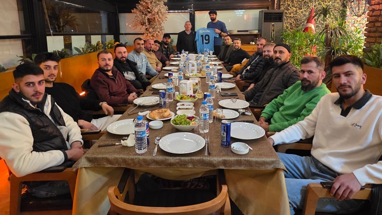 Büğdüz Köyü’nden Kardeşlik Turnuvasına Moral Yemeği