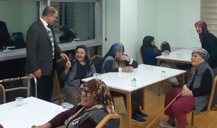 Aydın’dan, Huzurevine Anlamlı Ziyaret