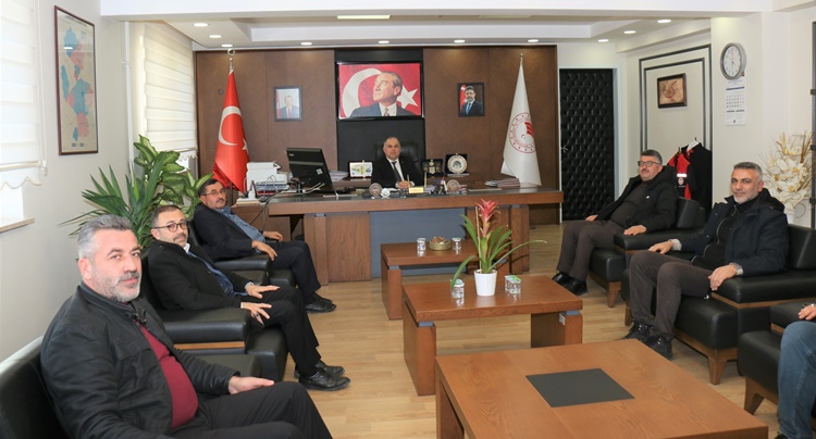Özdemir ve Muhtarlardan İl Müdürü Hasan Taş’a Ziyaret