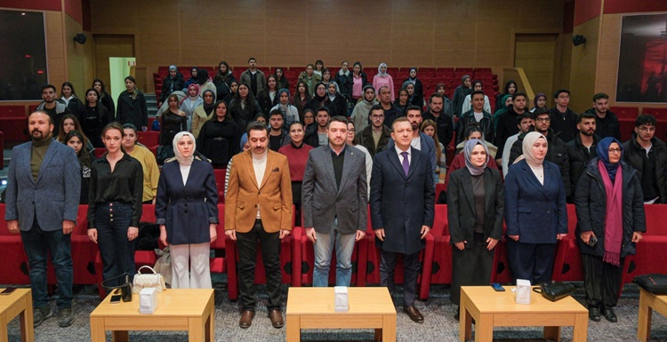 Güvenli İlaç İçin Akademisyenler Bir Araya Geldi