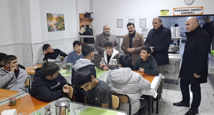 2025 Yılının Son Gününü Öğrencilerle Geçirdiler