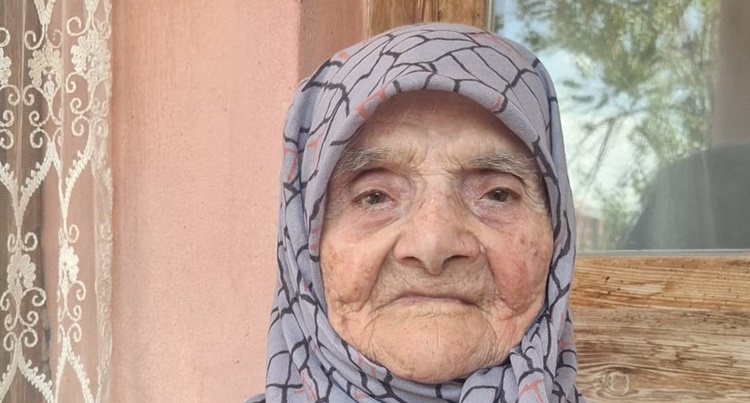 Ayşe Yalvaçer Vefat Etti